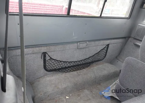 1994 Mazda B4000 Cab Plus z USA, uszkodzony, nr VIN 4F4CR16X9RTM45207